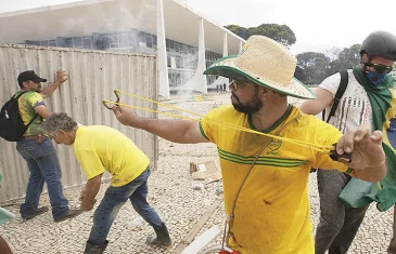 Governo prepara cerimônia do 8/1, e aliados aconselham Lula a evitar veto a dosimetria e conflito com Congresso