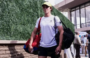 Australian Open: João Fonseca estreia contra americano e pode encarar Sinner na terceira rodada