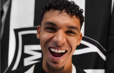 Ex-Flamengo, meia Victor Hugo é anunciado pelo Atlético-MG