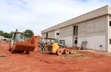 Construção do novo Centro Educacional de Arniqueira entra na fase de acabamento