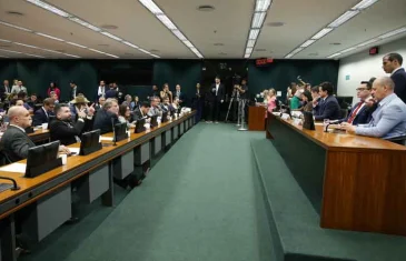 Leur Lomanto Júnior é eleito presidente da CCJ da Câmara