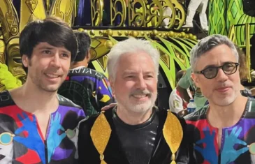 João Lee se emociona com homenagem da Mocidade a Rita Lee na Sapucaí: ‘Sei que você estava lá na Avenida com a gente, mãe’