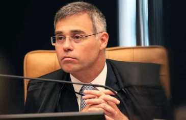 Ministro André Mendonça devolve dados sigilosos de Vorcaro à CPMI do INSS