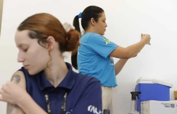 Febre amarela: Saúde convoca pessoas até 59 anos para vacinação