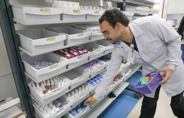 Câmara aprova regras para funcionamento de farmácias dentro de supermercados