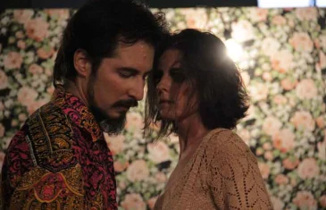 Espetáculo “Nós ou Ninguém Podia Ouvir os Olhos Dela” no CCBB Brasília