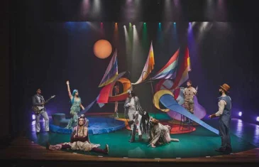 Espetáculo “A Comunidade do Arco-Íris” no CCBB Brasília