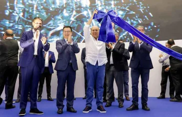 Ibaneis Rocha reforça avanço dos carros elétricos em Brasília e destaca arrecadação ecológica