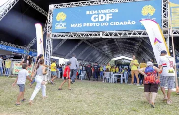 GDF Mais Perto do Cidadão leva serviços gratuitos para a população da Estrutural